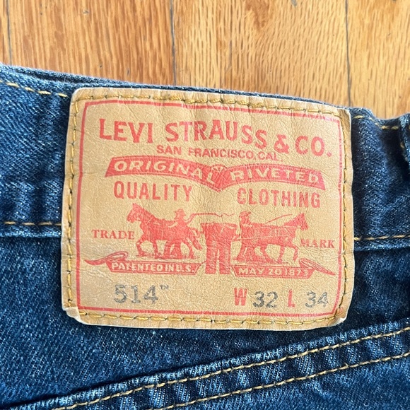 Levi's 514 Men's Dark Blue Straight-Leg Jeans- size 32x34 - Picture 2 of 10